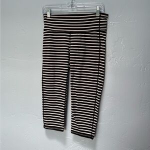 Athleta Chaturanga Black & White Striped Capri Leggings - Size M